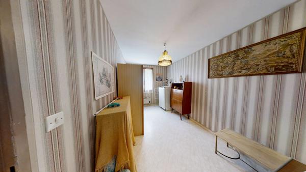 Maison de plain-pied, Neuville-Aux-Bois ( 45 )