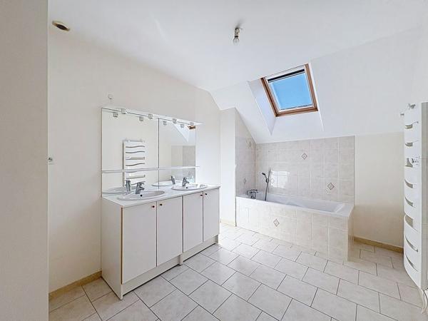 APPARTEMENT T5 - CENTRE VILLE - 115m²