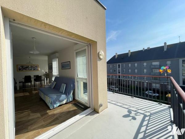 SAINT MALO - Port Malo - Appartement T2 de 52.21m² au 3ème étage avec ascenseur - Garage fermé