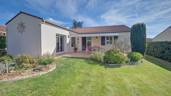 Maison à vendre à LE LOROUX BOTTEREAU - 4 pièces, 3 chambres