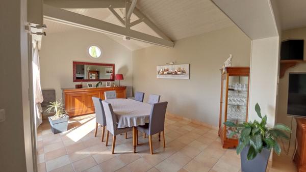 Maison à vendre à LE LOROUX BOTTEREAU - 4 pièces, 3 chambres