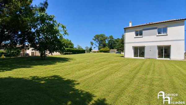 Maison 4 pièce(s) 90 m2 Saint-André-de-Cubzac (33240)
