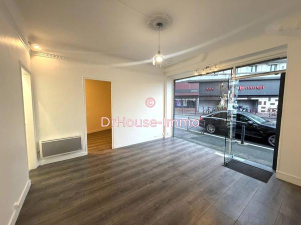 Commerce à louer 4 pièces de 56 m²