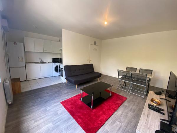 Appartement Ris Orangis 2 pièce(s) 42 m2 meublé