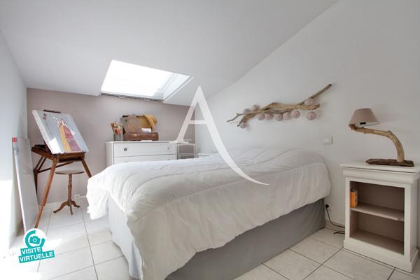 DUPLEX LUMINEUX DE 115M2 - GRAND GARAGE - PALAVAS LES FLOTS - RIVE DROITE