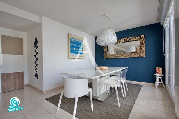 DUPLEX LUMINEUX DE 115M2 - GRAND GARAGE - PALAVAS LES FLOTS - RIVE DROITE