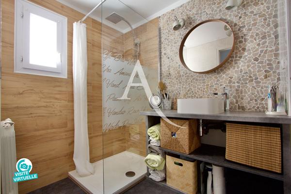 DUPLEX LUMINEUX DE 115M2 - GRAND GARAGE - PALAVAS LES FLOTS - RIVE DROITE