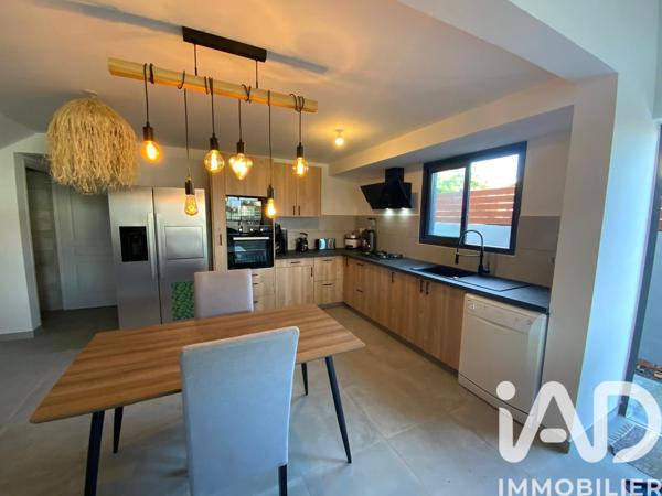 Location maison 5 pièces 140 m² Saint-André