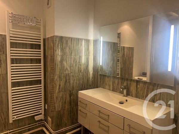 Appartement F6 à vendre  6 pièces - 164 m2 AURILLAC - 15