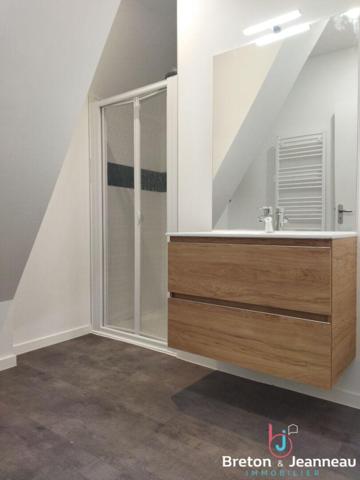 Appartement T2 rénové à Mayenne