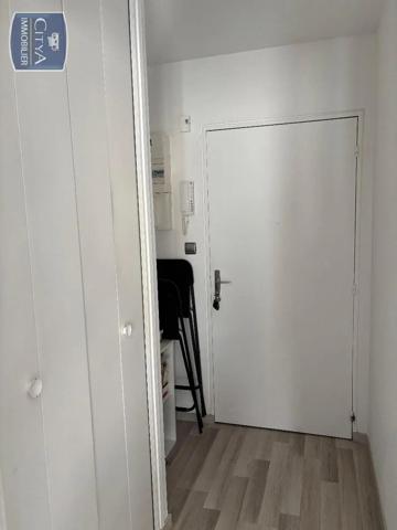 Appartement à louer 1 pièce 33.64m² Nancy (54000)