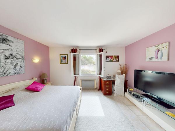 A VENDRE - Maison Poulx 5 pièce(s) - 151m²
