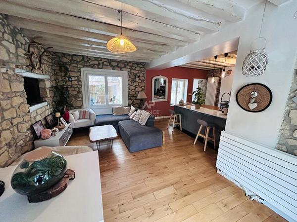 Maison Vaux Sur Seine 5 pièce(s) 105 m2 €310 000 ** - Référence 1758