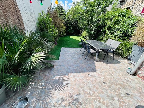 Maison Vaux Sur Seine 5 pièce(s) 105 m2 €310 000 ** - Référence 1758