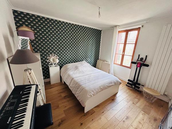 Maison Vaux Sur Seine 5 pièce(s) 105 m2 €310 000 ** - Référence 1758