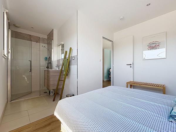 Vertou   - Maison de caractère  4 chambres avec Piscine et Dépendance