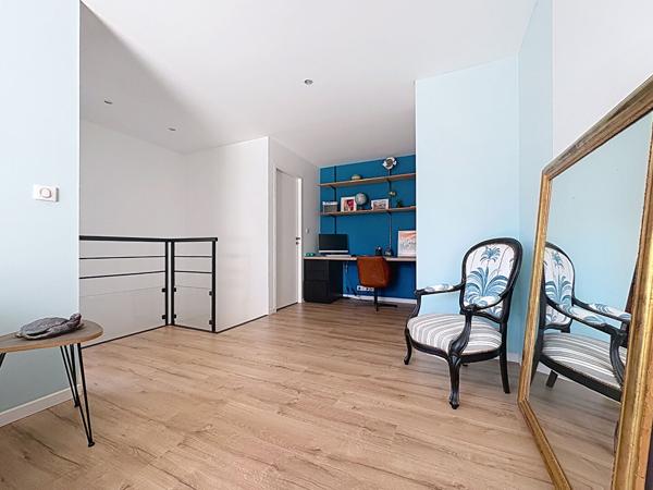 Vertou   - Maison de caractère  4 chambres avec Piscine et Dépendance