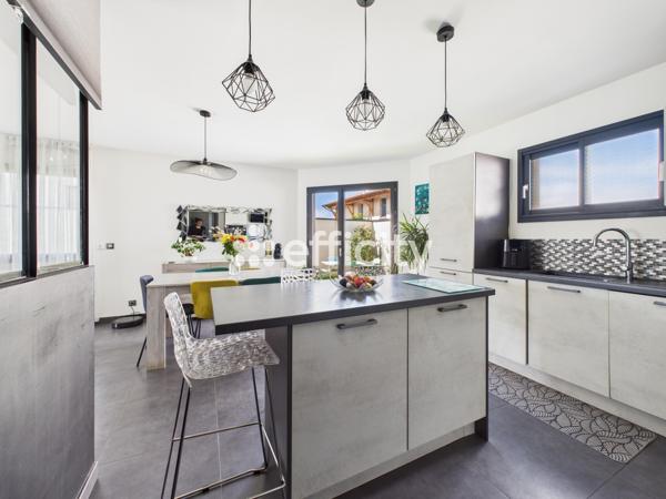 Maison 4 pièces - 94 m² Exclusivité efficity