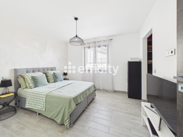 Maison 4 pièces - 94 m² Exclusivité efficity