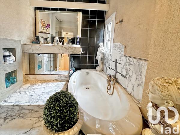 Maison à vendre 8 pièces 170 m² Laval