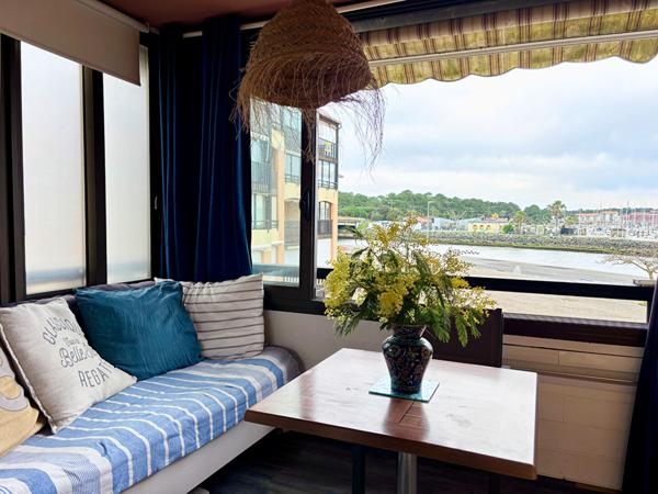 Appartement avec vue dégagée sur le port de Capbreton 