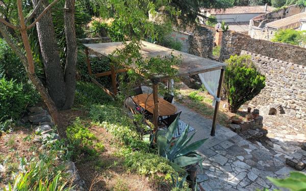 Maison à vendre    5 pièces •  Tuchan