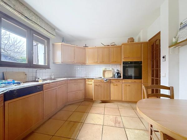 Maison à vendre 6 pièces CESSY (01)