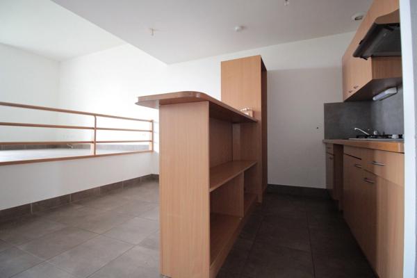 Dpt Moselle (57), à louer ZIMMING appartement T5 avec garage