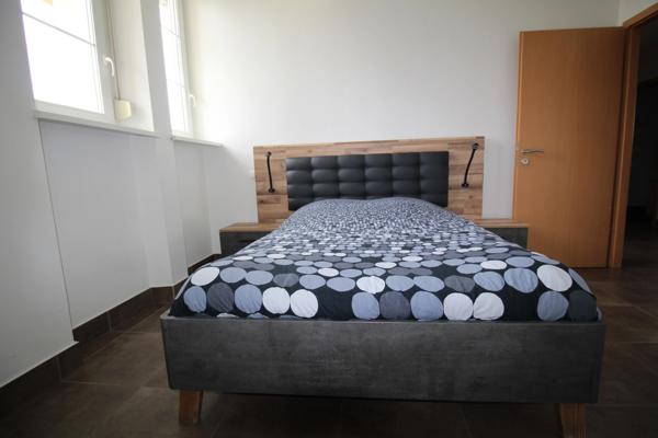 Dpt Moselle (57), à louer ZIMMING appartement T5 avec garage