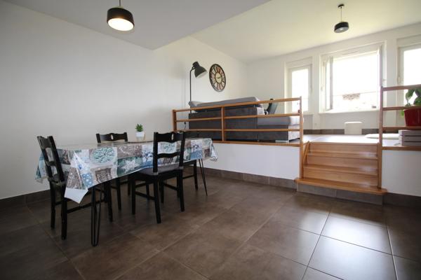 Dpt Moselle (57), à louer ZIMMING appartement T5 avec garage
