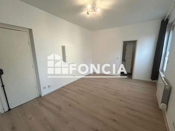 Location Studio 19.44 m² - 67 RUE BIZET Villejuif 94800