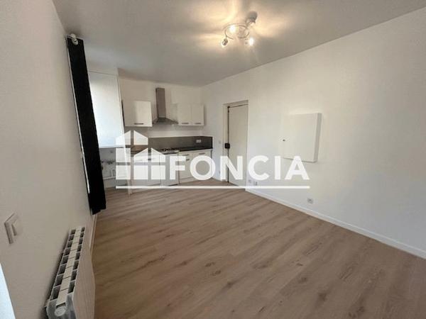 Location Studio 19.44 m² - 67 RUE BIZET Villejuif 94800