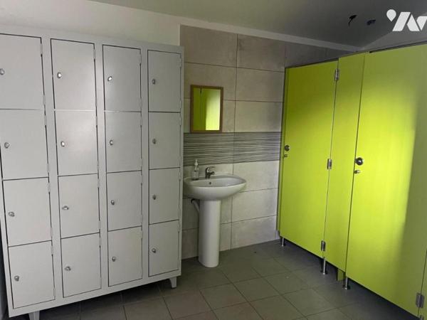 BATIMENT PROFESSIONNEL