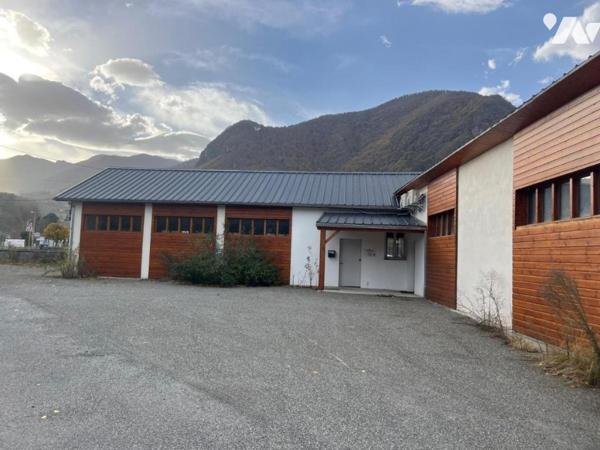 BATIMENT PROFESSIONNEL