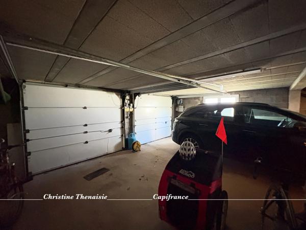 Maison à vendre Centre ville - Piscine chauffée sous dôme - 3 chambres - Grand garage + Garage pour Camping-car COEX (85)