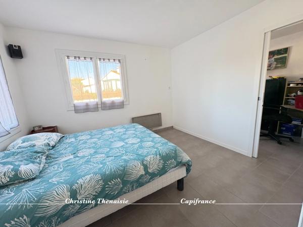 Maison à vendre Centre ville - Piscine chauffée sous dôme - 3 chambres - Grand garage + Garage pour Camping-car COEX (85)