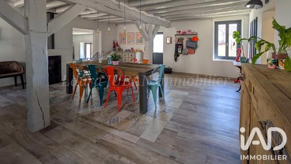 Maison à vendre 6 pièces 167 m² Moret-Loing-et-Orvanne