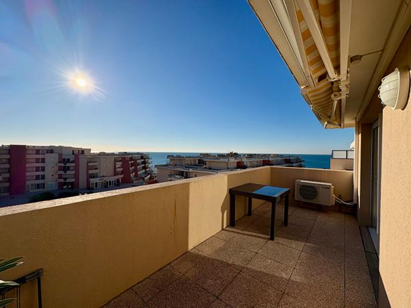 Appartement Sete 2 pièces 37,43 m² terrasse et garage