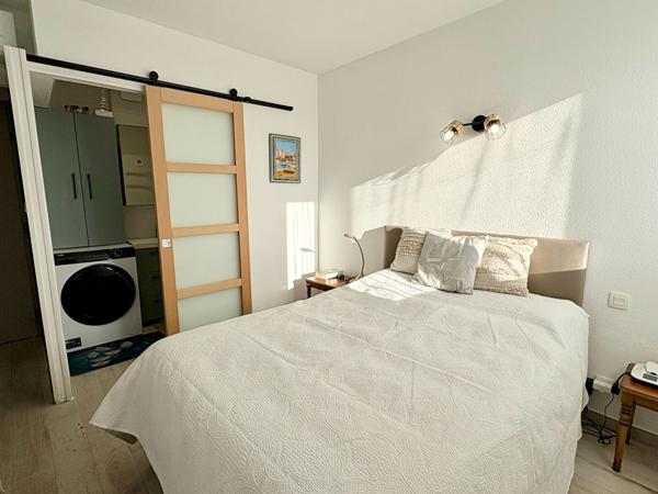 Appartement Sete 2 pièces 37,43 m² terrasse et garage