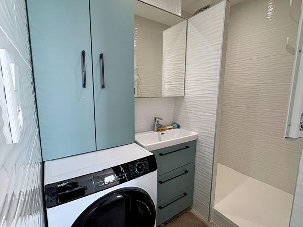 Appartement Sete 2 pièces 37,43 m² terrasse et garage