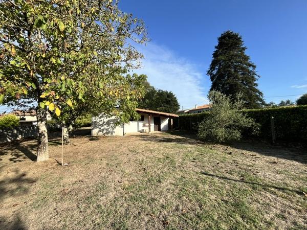 Maison
         3 pièces
        - 40 m² 214 225 € *