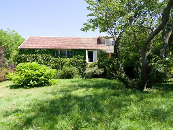 Propriété GENLIS terrain de 2048m²