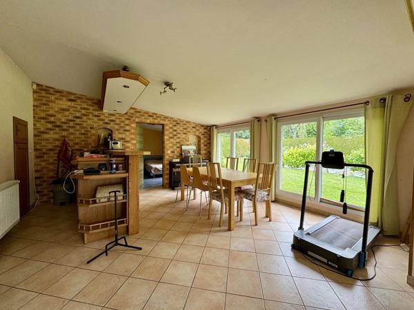 Vente                                                      Maison
                        
                     7 pièces                      151 m2                     à Bornel