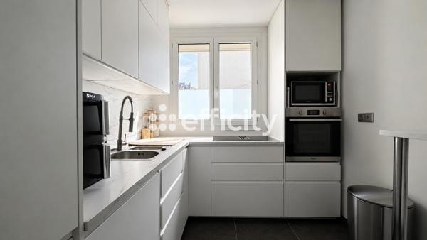 Appartement
         3 pièces
        - 55 m² Exclusivité 579 000 € *