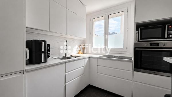 Appartement
         3 pièces
        - 55 m² Exclusivité 579 000 € *
