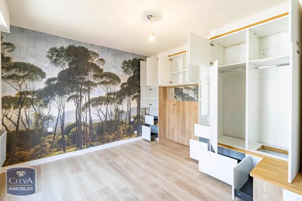 Appartement à vendre 4 pièces 102.57m² Périgueux (24000)