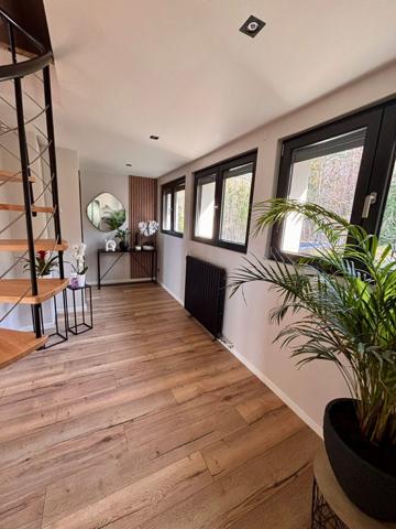 Maison 12 pièces - 250 m²