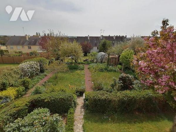 NOUVEAUTÉ TRENTE CINQ NOTAIRES - À DÉCOUVRIR SANS TARDER ! Idéalement située à proximité du cen...