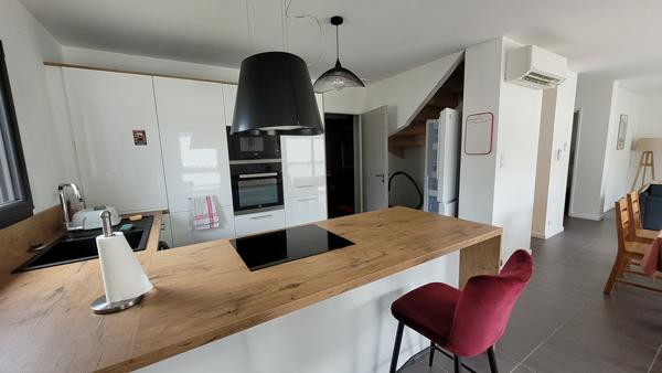 Maison Concarneau 4 pièce(s) 89.26 m2 , Concarneau