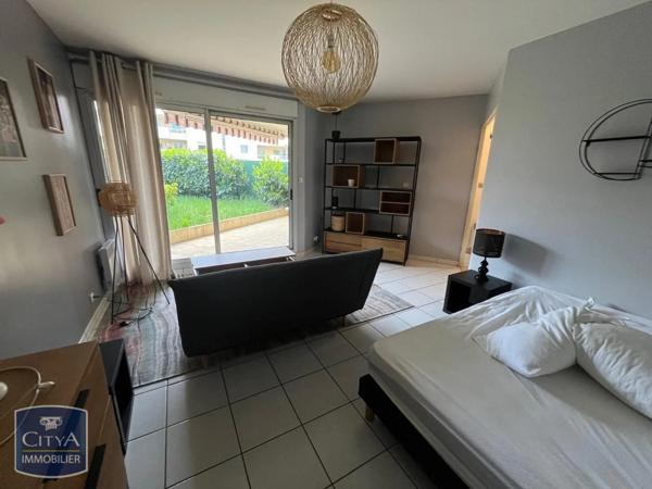 Appartement à louer 1 pièce 35m²